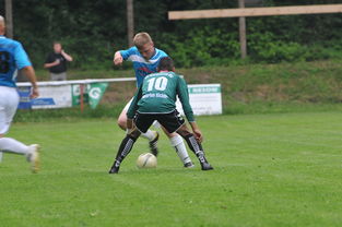 九游网页版官网-欧洲杯巨星争锋：战术、技术双俱佳！，欧洲杯争冠